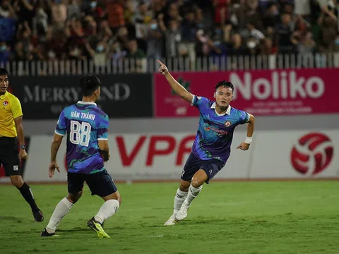 V.League 2022: Đường dài mới biết ngựa hay