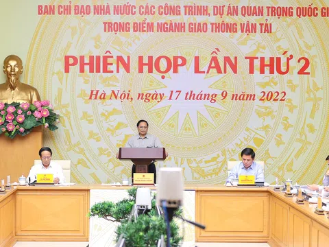 Thủ tướng: Đẩy nhanh tiến độ các công trình hạ tầng giao thông chiến lược