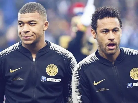 Neymar bỏ đi khi được hỏi về Kylian Mbappe