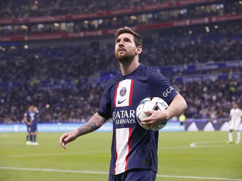 Messi bị giảm hơn 30% lương nếu gia hạn hợp đồng với PSG