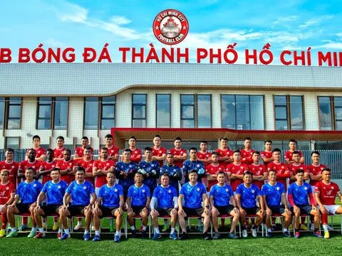 V.League 2022: 3 lần thay tướng, Thành phố Hồ Chí Minh quay quắt lo trụ hạng