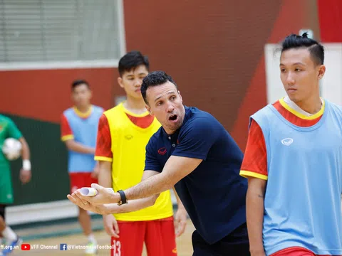 Vòng chung kết Futsal châu Á 2022: Ông Giustozzi dùng chiêu độc đấu Iran