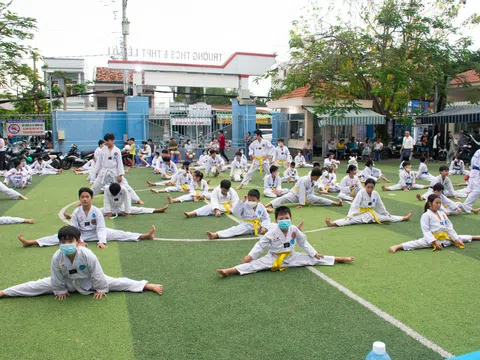 Trường THCS - THPT Lê Lợi tổ chức Kỳ thi nâng đai Taekwondo lần III - 2022