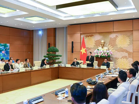 Phó Chủ tịch Quốc hội Nguyễn Đức Hải gặp mặt đoàn đại biểu Liên đoàn Cờ tướng Việt Nam