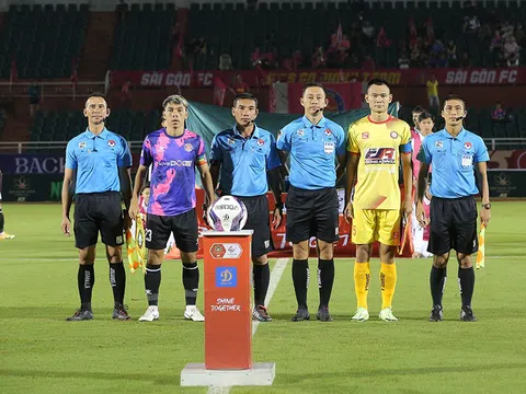 V.League 2022: Nỗi ám ảnh phạt đền phút chót