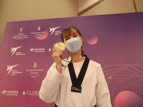 Võ sĩ Trương Thị Kim Tuyền tham dự giải Taekwondo Grand Prix thế giới 2022