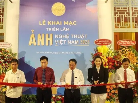 Trưng bày hơn 200 tác phẩm của Cuộc thi ảnh nghệ thuật Việt Nam tại thành phố Hồ Chí Minh