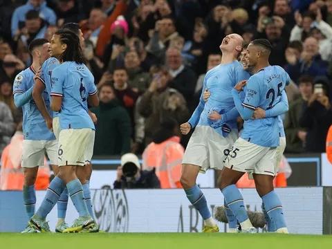 Trước vòng 16 Premier League: Vừa đá vừa nghĩ đến World Cup