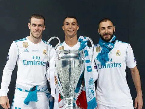 Cristiano Ronaldo không chúc mừng Benzema giành Quả bóng Vàng FIFA