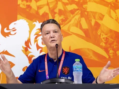 Huấn luyện viên Louis van Gaal quyết tâm cùng Hà Lan vô địch World Cup 2022