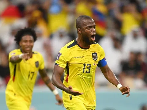 Huấn luyện viên Gustavo Alfaro nói Enner Valencia vẫn chạy tốt