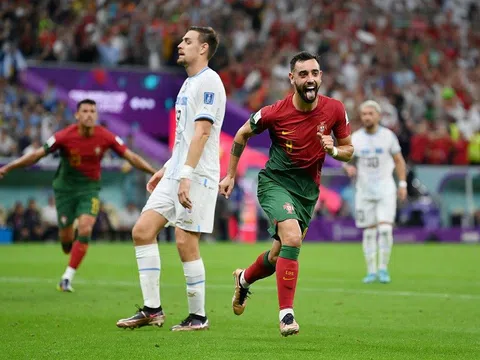 Bảng H > Bồ Đào Nha 2-0 Uruguay: Bruno Fernandes lập cú đúp mang vé vào vòng 1/8