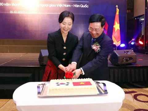 Kỷ niệm 30 năm thiết lập Quan hệ ngoại giao Việt Nam - Hàn Quốc