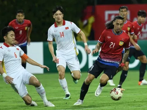 Billy Ketkeophomphone tái xuất cùng đội tuyển Lào ở AFF Cup 2022