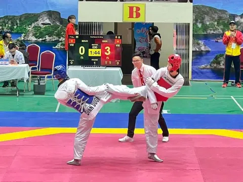 Môn Taekwondo: Trương Thị Kim Tuyền giành huy chương vàng hạng 49kg