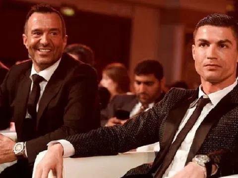 Cristiano Ronaldo mâu thuẫn với người đại diện Jorge Mendes