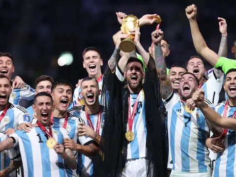 Chung kết World Cup 2022 > Argentina 3-3 Pháp (luân lưu 4-2): Messi là nhà vô địch thế giới