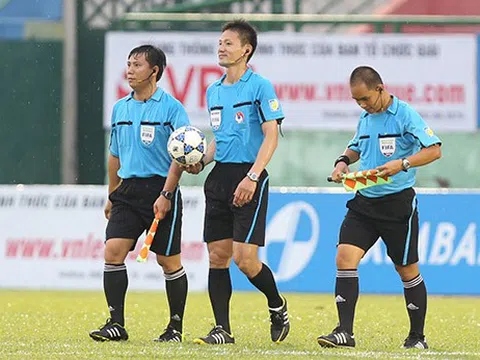 Tổ trọng tài người Nhật Bản sẽ điều hành trận đấu Việt Nam - Malaysia