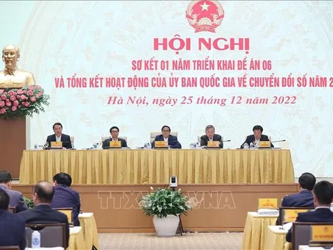 Thủ tướng Phạm Minh Chính: Năm 2023, đưa điện, sóng internet đến 100% thôn, bản