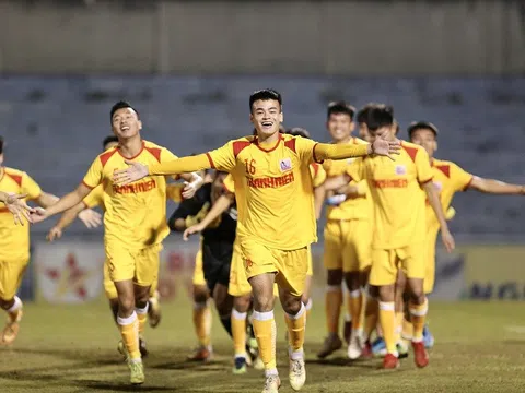 Tứ kết giải Bóng đá U21 Quốc gia Thanh Niên 2022 > Thanh Hóa 0-0 Hồng Lĩnh Hà Tĩnh (luân ưu 3-1): Chủ nhà dừng bước