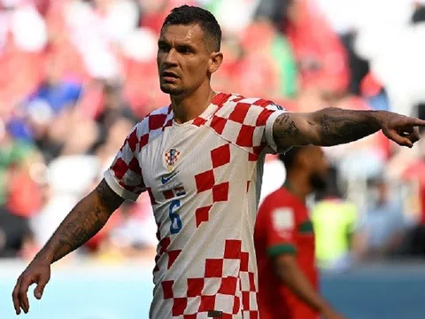 Lyon tái ngộ trung vệ kỳ cựu Dejan Lovren