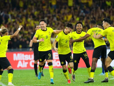 Bảng B, AFF Cup 2022 > Malaysia 4-1 Singapore: Thắng dễ để vào bán kết