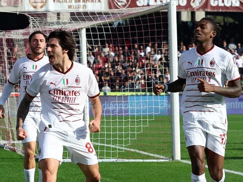 Vòng 17 Serie A > AC Milan - AS Roma (2 giờ 45 ngày 9/1): Nuôi hy vọng bám đuổi đội đầu bảng