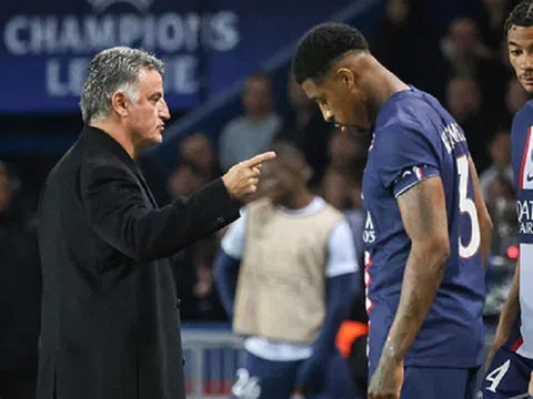 Trung vệ Presnel Kimpembe tố bị huấn luyện viên Christophe Galtier đối xử tệ