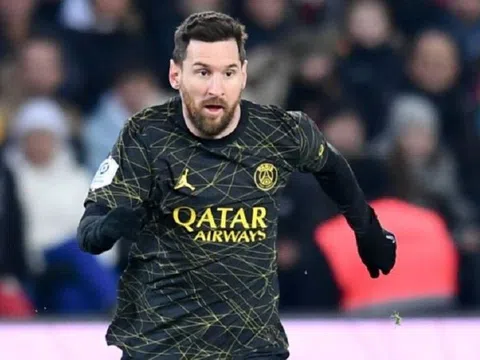 Phung phí cơ hội, Lionel Messi bị cổ động viên chế nhạo