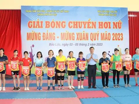 Huyện Bảo Lộc tổ chức giải Bóng chuyền nữ mừng Đảng - mừng Xuân