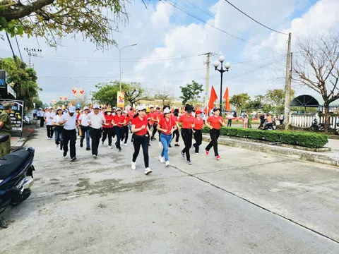 Huyện Điện Bàn phát động "Tháng thể thao" và "Ngày chạy Olympic vì sức khỏe toàn dân"