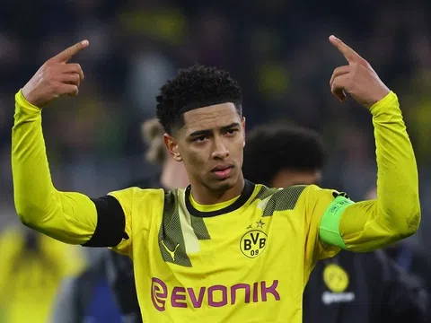 Dortmund "hét" giá 150 triệu euro cho chữ ký của Jude Bellingham