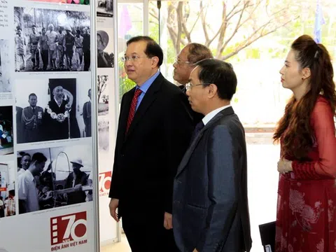 Khai mạc triển lãm "Dấu ấn 70 năm Điện ảnh cách mạng Việt Nam"