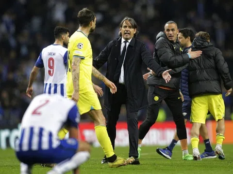Huấn luyện viên Simone Inzaghi phấn khích sau khi Inter Milan giành vé vào tứ kết Champions League