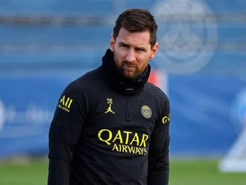 Huấn luyện viên Christophe Galtier không chắc chắn về tương lai của Lionel Messi