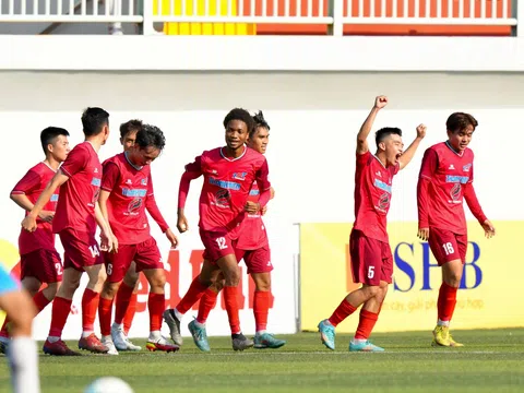 Tứ kết giải Bóng đá Thanh niên Sinh viên Việt Nam: “Ngoại binh” tỏa sáng, derby thủ đô căng thẳng