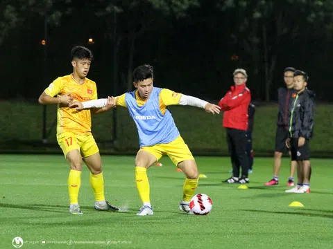 Đội tuyển U23 Việt Nam: Ông Troussier và bài test Doha