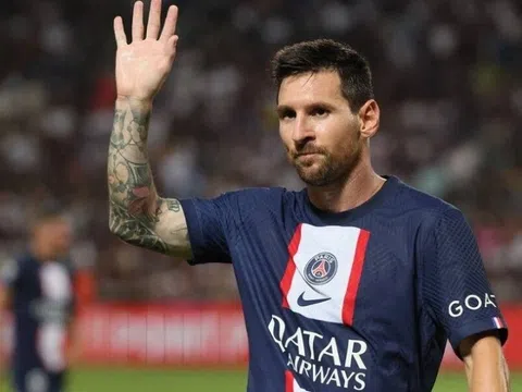 "Gã nhà giàu" nước Pháp làm mọi cách để giữ Messi