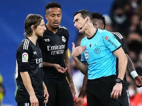 Real Madrid bất bình với trọng tài bắt trận lượt về bán kết Cúp nhà Vua