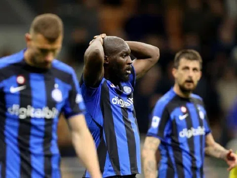 Inter Milan lập kỷ lục đáng quên