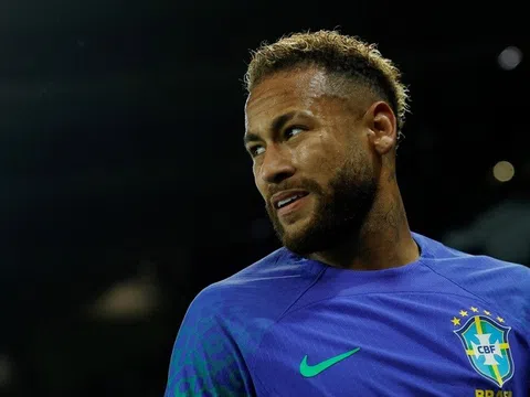 Neymar để ngỏ khả năng trở lại Brazil chơi bóng