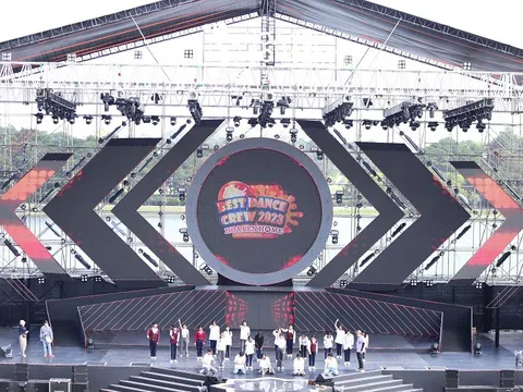 Các nhóm nhảy gấp rút tập luyện trước đêm chung kết Dalat Best Dance Crew 2023 - Hoa Sen Home International Cup