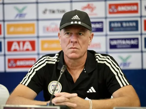 Cơn đau đầu của Alen Stajcic