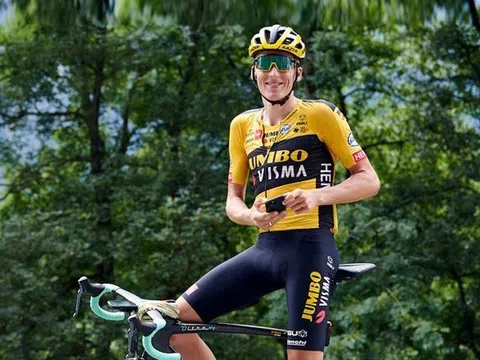 COVID-19 tấn công "cận vệ" của Primoz Roglic trước thềm Giro d’Italia