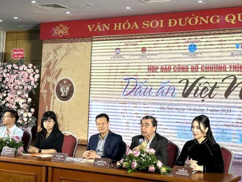 Chương trình ‘Dấu ấn Việt Nam’ tôn vinh ngôn ngữ và văn hóa Việt