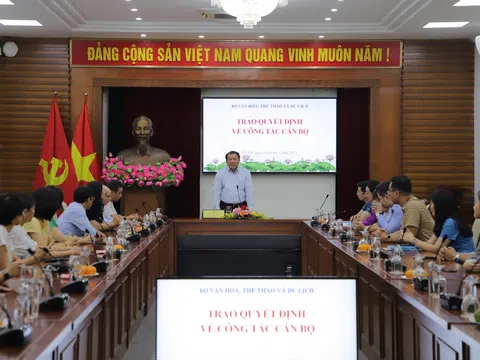 Bộ trưởng Nguyễn Văn Hùng: "Công tác cán bộ phải làm đến đâu chắc đến đó"