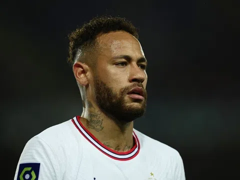 Neymar mất tích trong ngày mừng chức vô địch Ligue 1 của Paris Saint-Germain