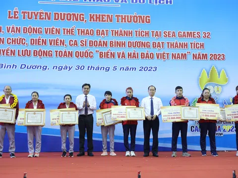 Bình Dương khen thưởng vận động viên đạt thành tích cao tại SEA Games 32