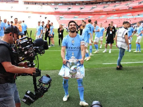 Tiền vệ Ilkay Gundogan úp mở khả năng chia tay Man City