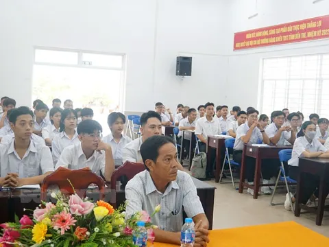 Bến Tre tổ chức tập huấn trọng tài môn Karate